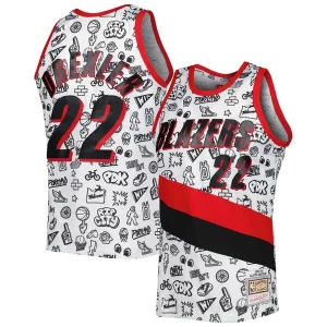 Clyde Drexler Portland Trail Elegant Blazers 1991 92 Hardwood Classics Doodle Swingman Jersey White
