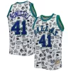 Dirk Nowitzki Dallas Mavericks 1998/99 Hardwood Classics Doodle Swingman Jersey Trendy White